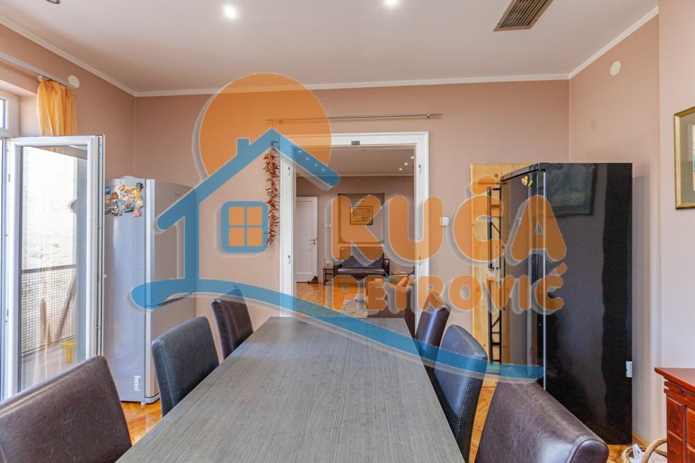 Slika 10 - Hajduk Veljkova, Četvorosoban stan na prodaju, 140m2, 283.600€