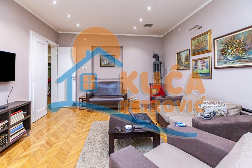 Slika 6 - Hajduk Veljkova, Četvorosoban stan na prodaju, 140m2, 283.600€