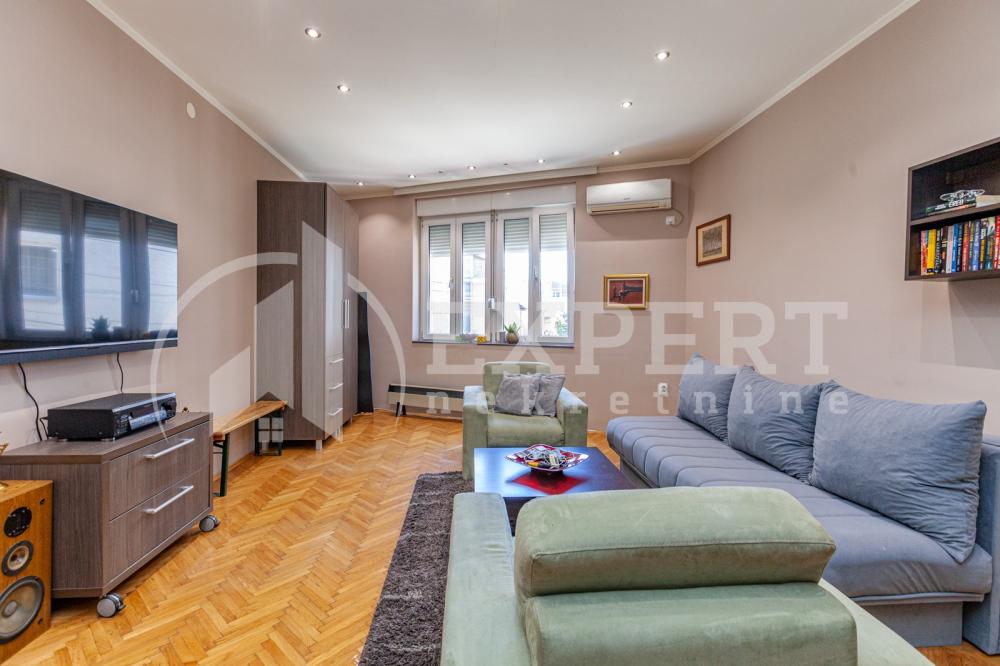 Slika 1 - Hajduk Veljkova, Četvorosoban stan na prodaju, 140m2, 283.600€