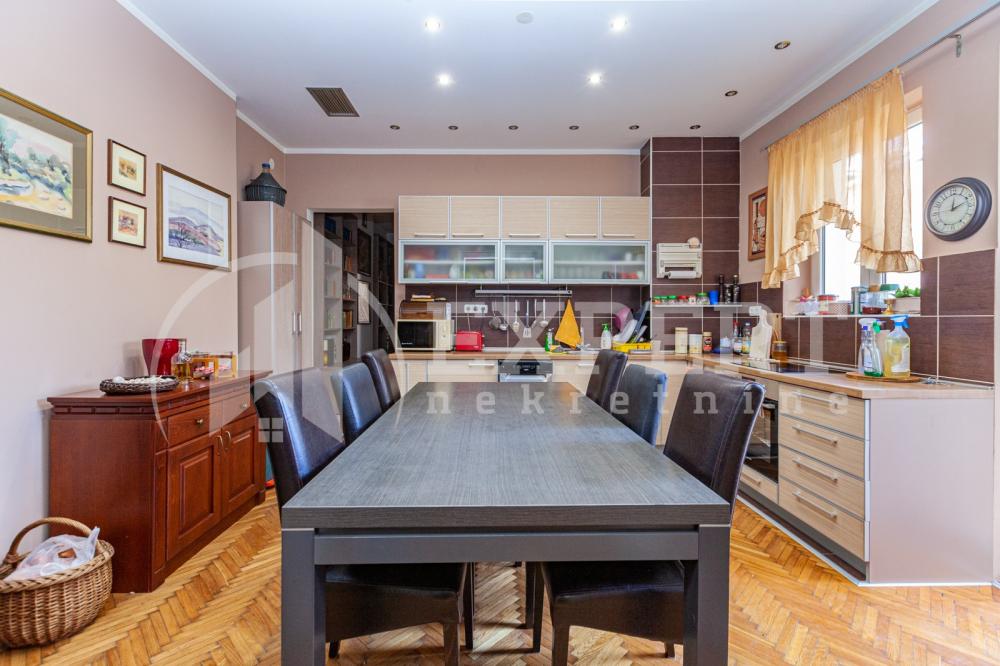 Slika 8 - Hajduk Veljkova, Četvorosoban stan na prodaju, 140m2, 283.600€