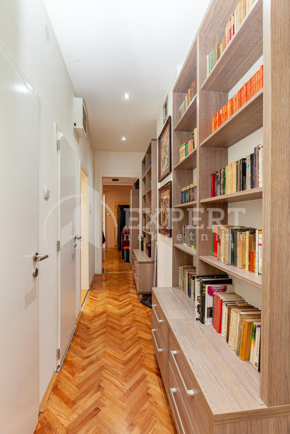 Slika 11 - Hajduk Veljkova, Četvorosoban stan na prodaju, 140m2, 283.600€