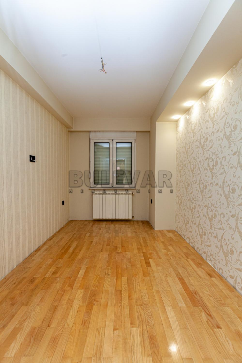 Slika 11 - Stanoja Bunuševca, Četvorosoban stan na prodaju, 155m2, 320.000€