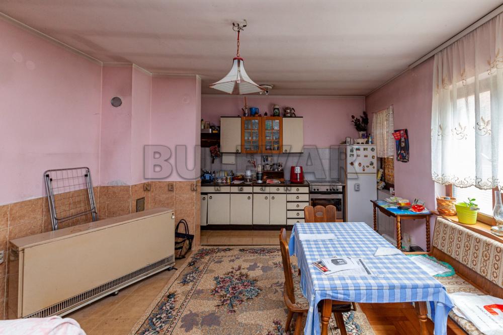 Slika 1 - Mirisnih vrba,  Kuća na prodaju, 300m2, 155.000€