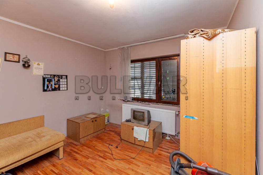 Slika 8 - Mirisnih vrba,  Kuća na prodaju, 300m2, 155.000€