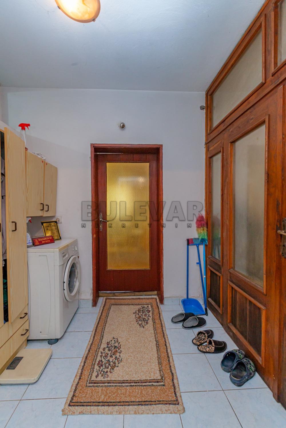 Slika 5 - Mirisnih vrba,  Kuća na prodaju, 300m2, 155.000€