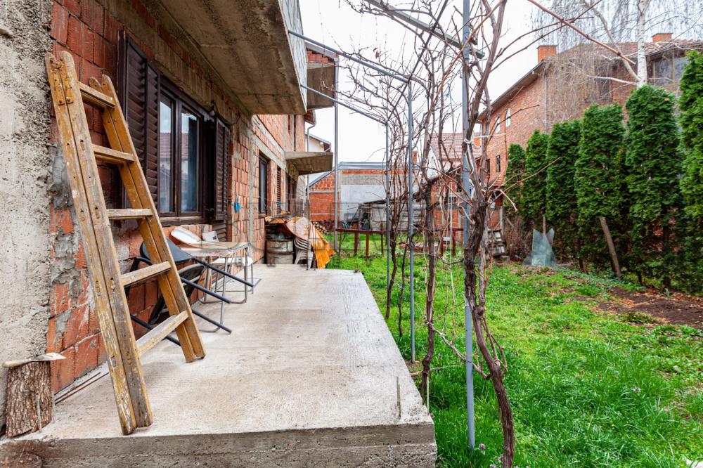 Slika 9 - Mirisnih vrba,  Kuća na prodaju, 300m2, 155.000€