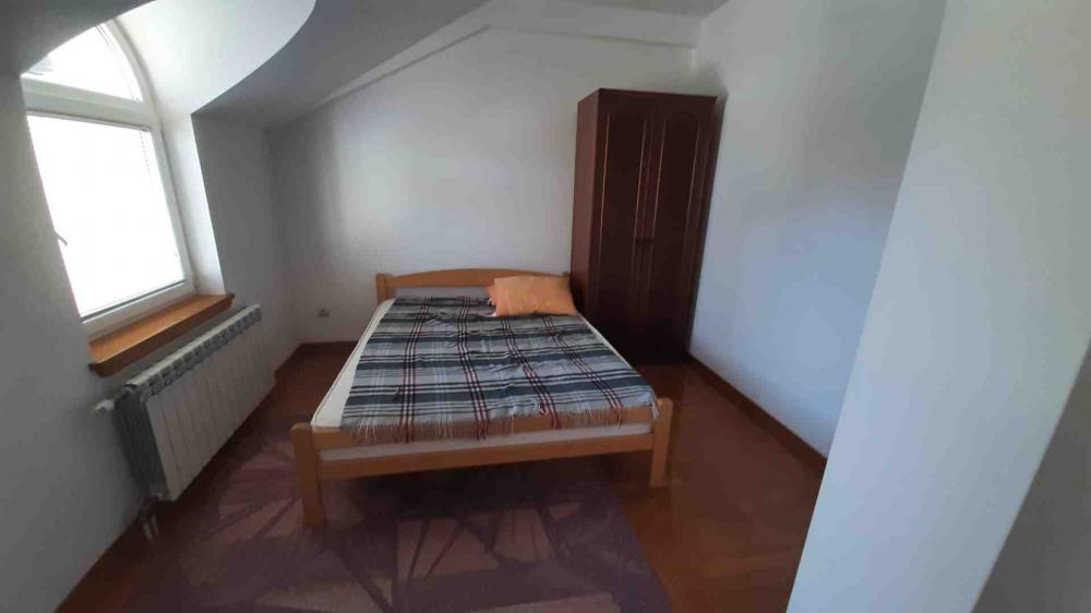 Slika 9 - Lazara Mamuzića,  Lokal za izdavanje, 250m2, 2.100€