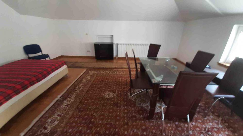 Slika 10 - Lazara Mamuzića,  Lokal za izdavanje, 250m2, 2.100€