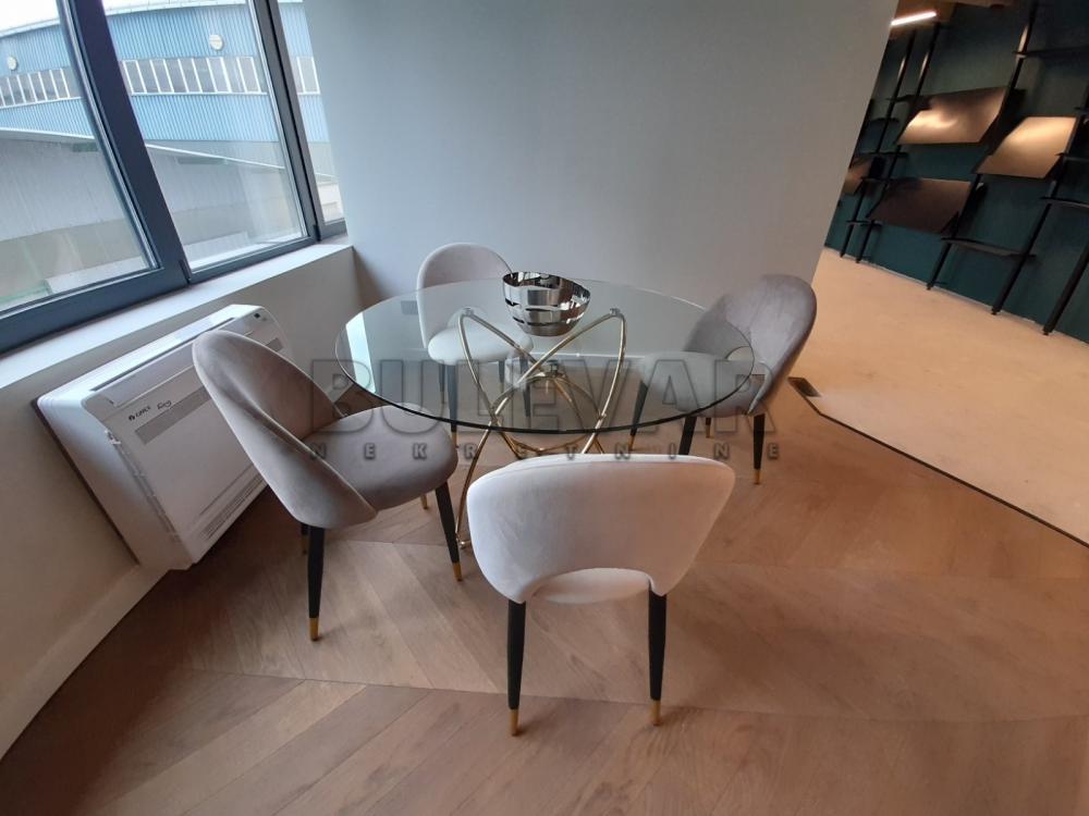 Slika 9 - Bulevar 12. februar,  Lokal za izdavanje, 130m2, 1.600€