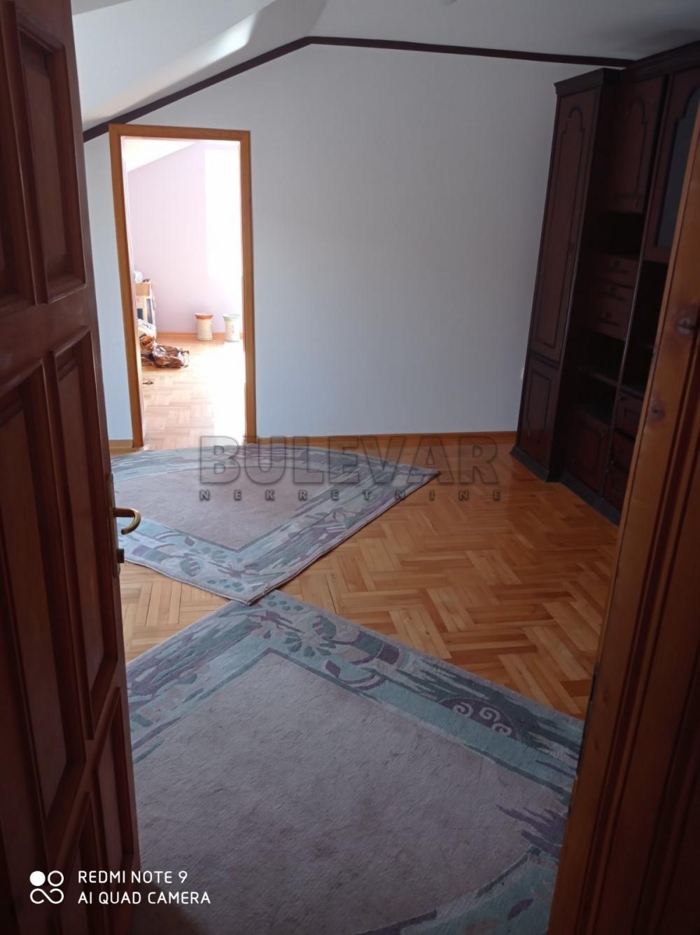 Slika 5 - Generala Milojka Lešjanina,  Lokal za izdavanje, 160m2, 1.000€