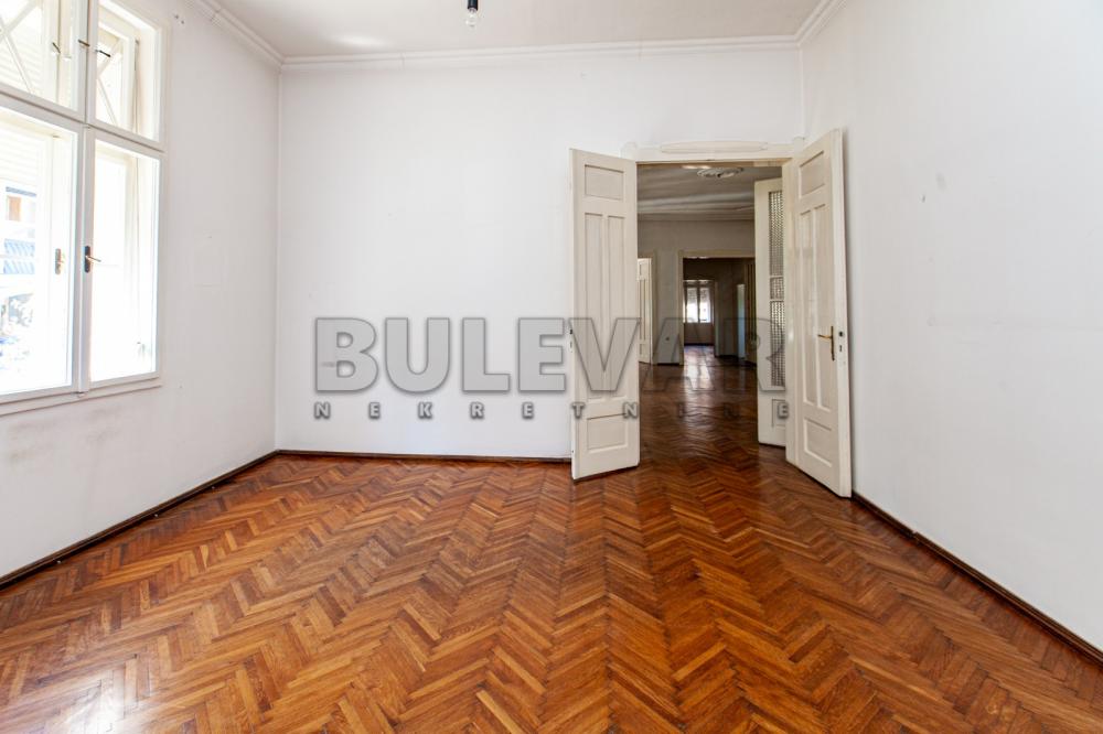 Slika 2 - Svetozara Markovića,  Lokal za izdavanje, 500m2, 4.500€