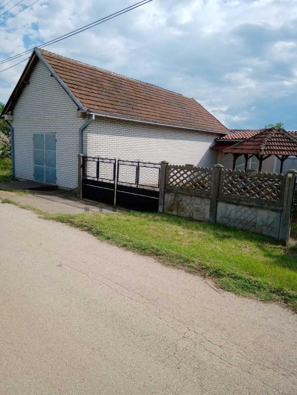 Slika 4 - Beogradska,  Lokal na prodaju, 327m2, 72.000€