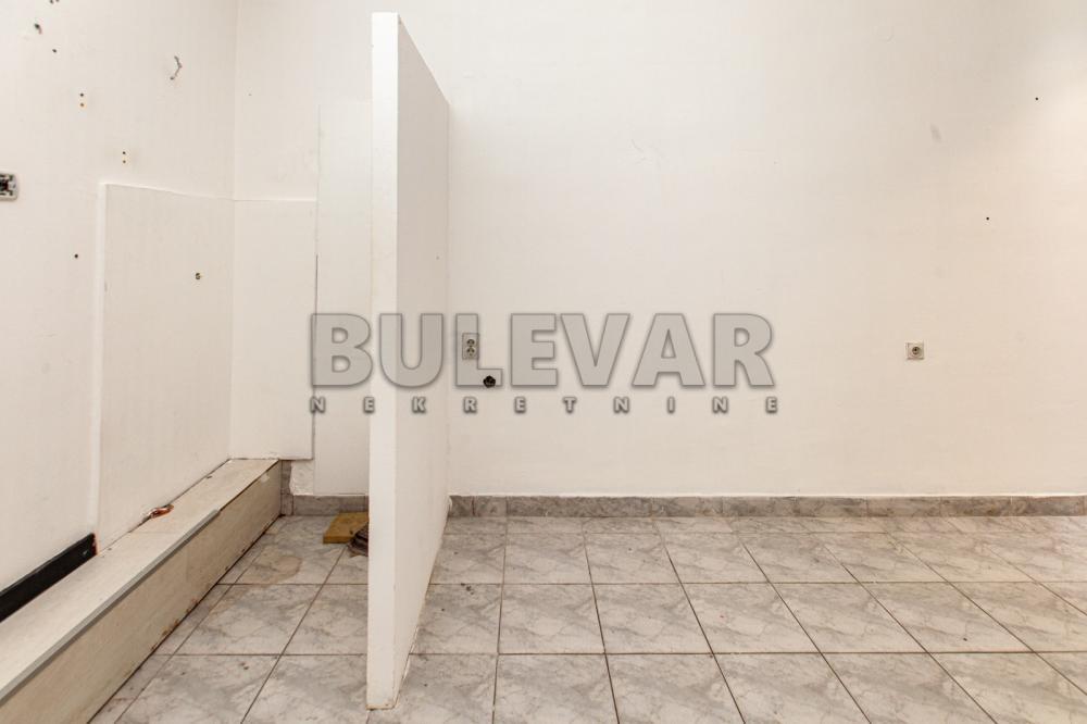 Glavna slika -Obrenovićeva,  Lokal na prodaju, 14m2, 58.750€
