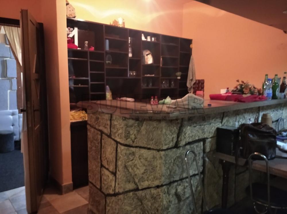 Slika 4 - Bulevar Nemanjića,  Lokal na prodaju, 203m2, 204.000€