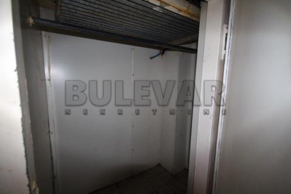 Slika 2 - Knjaževačka,  Lokal na prodaju, 29m2, 44.400€