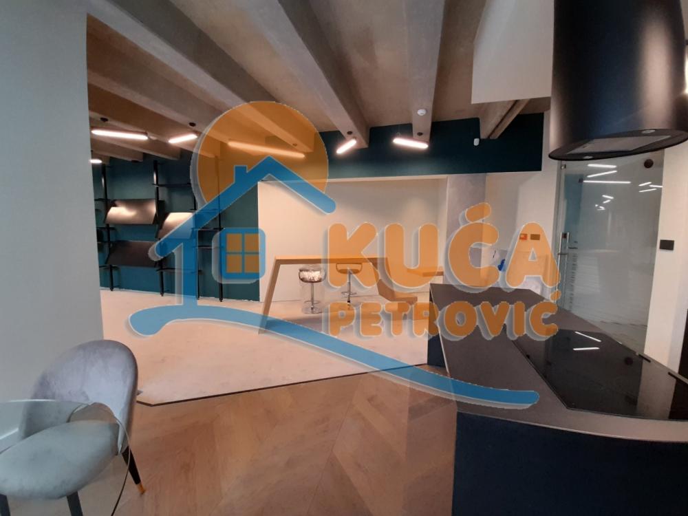 Slika 10 - Bulevar 12. februar,  Lokal za izdavanje, 130m2, 1.600€