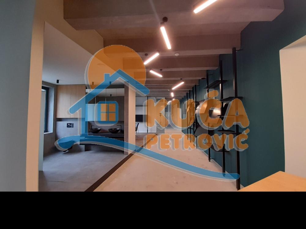 Slika 11 - Bulevar 12. februar,  Lokal za izdavanje, 130m2, 1.600€
