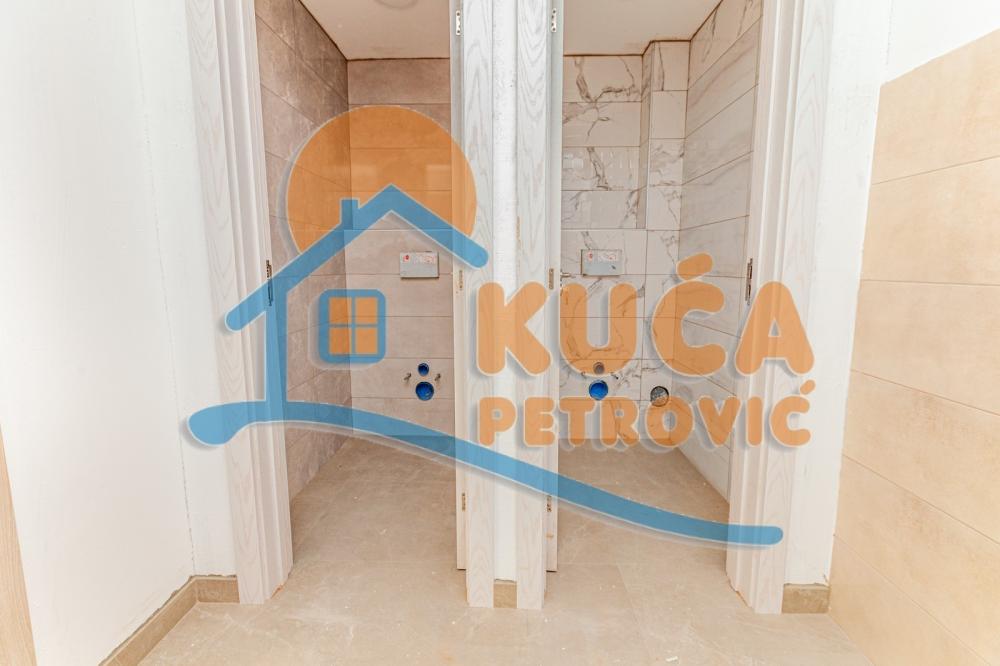 Slika 5 - Ljube Didića,  Lokal na prodaju, 169m2, 298.000€