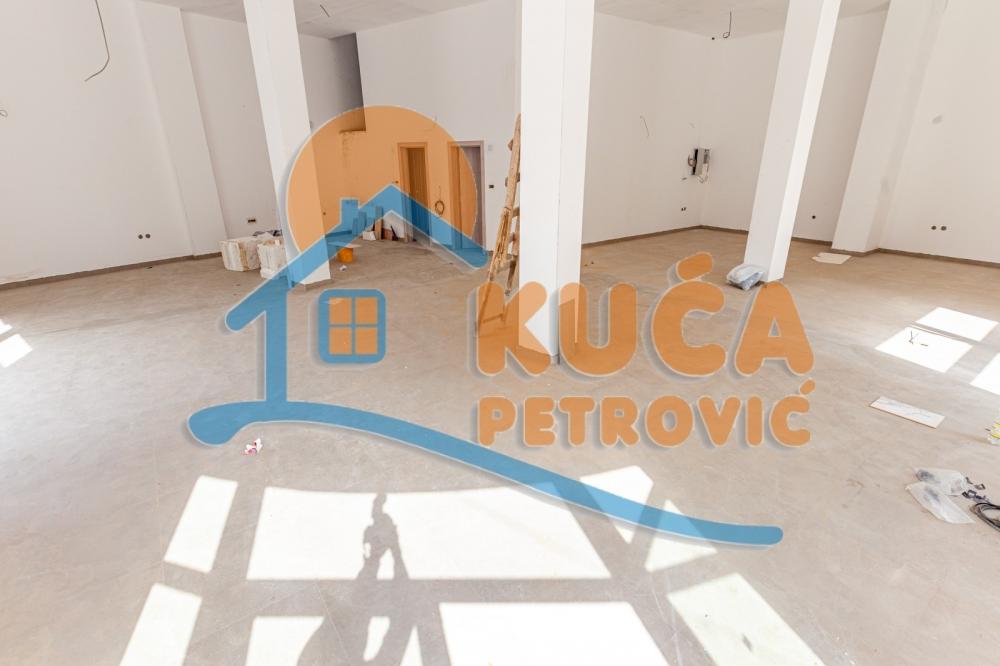 Slika 2 - Ljube Didića,  Lokal na prodaju, 169m2, 298.000€
