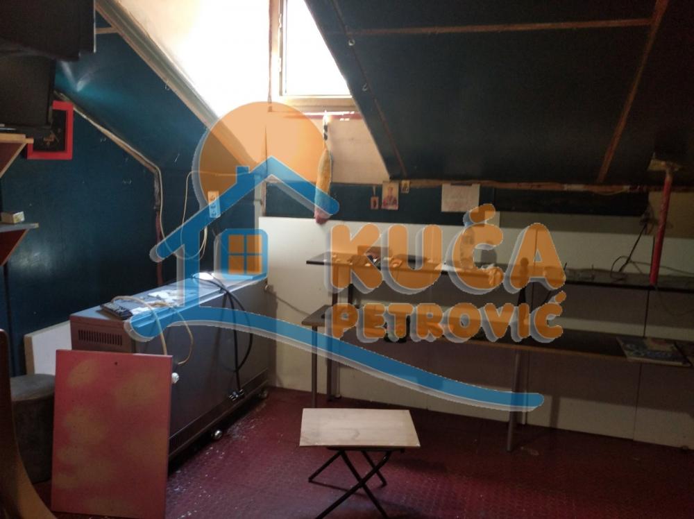 Slika 5 - Bulevar Nemanjića,  Lokal na prodaju, 203m2, 204.000€