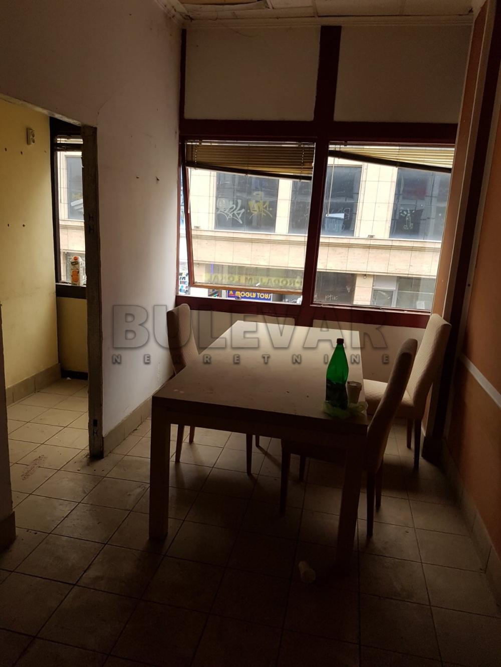 Slika 2 - Obrenovićeva,  Lokal na prodaju, 50m2, 73.000€