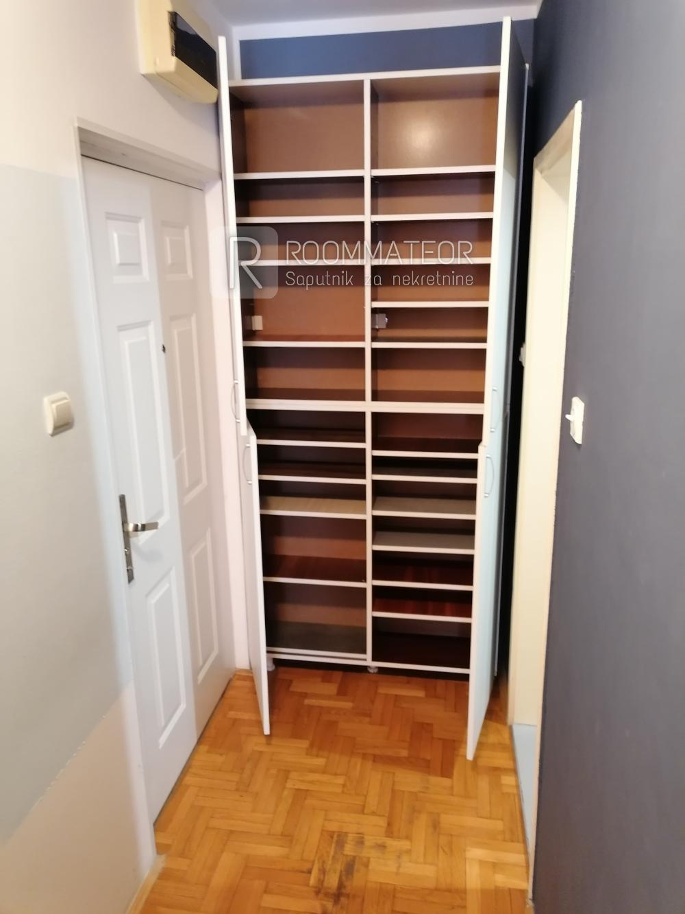 Slika 10 - Vojvode Šupljikca, Jednosoban stan za izdavanje, 35m2, 320€