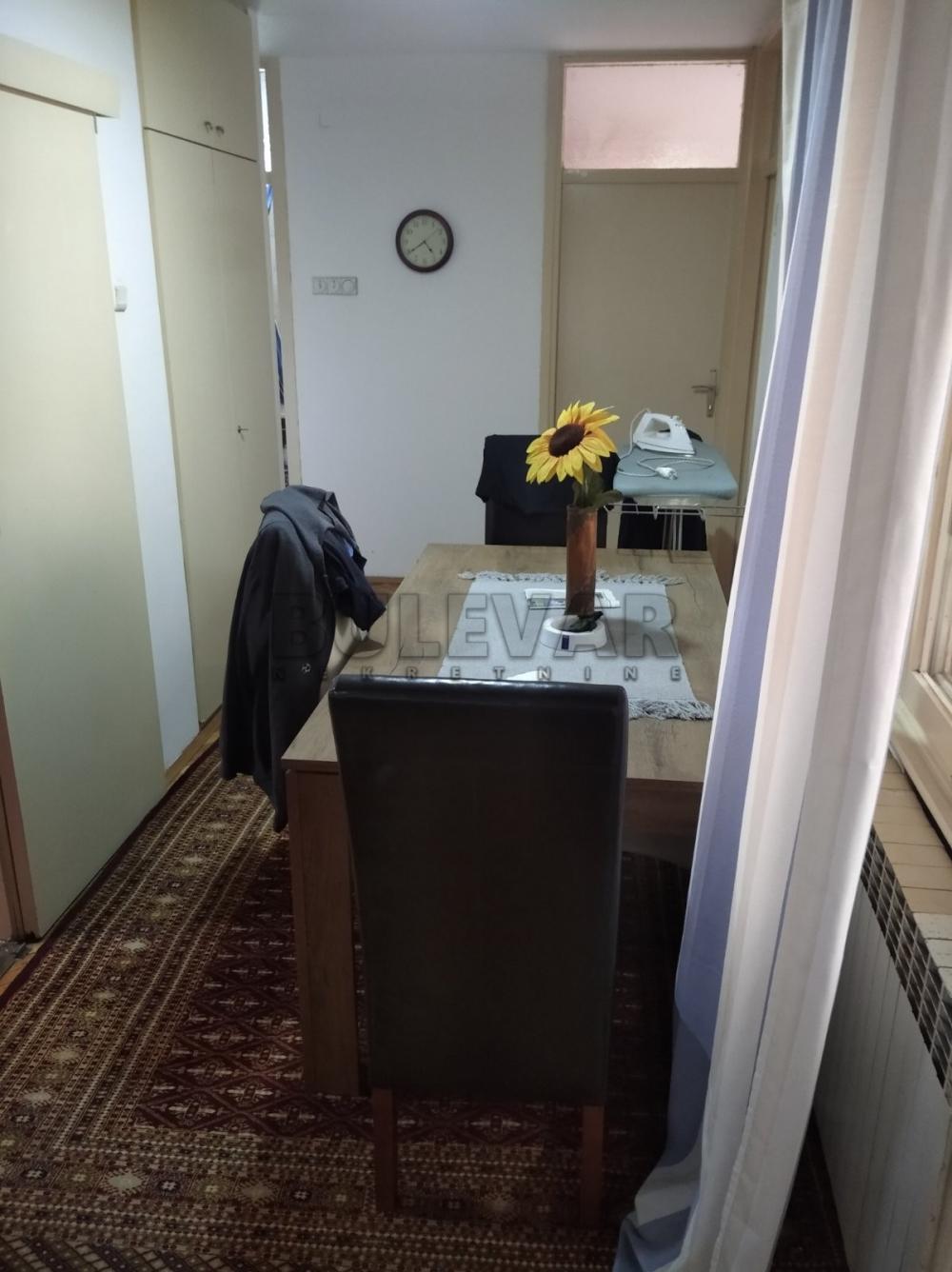 Slika 9 - Obrenovićeva, Četvorosoban stan na prodaju, 102m2, 210.000€