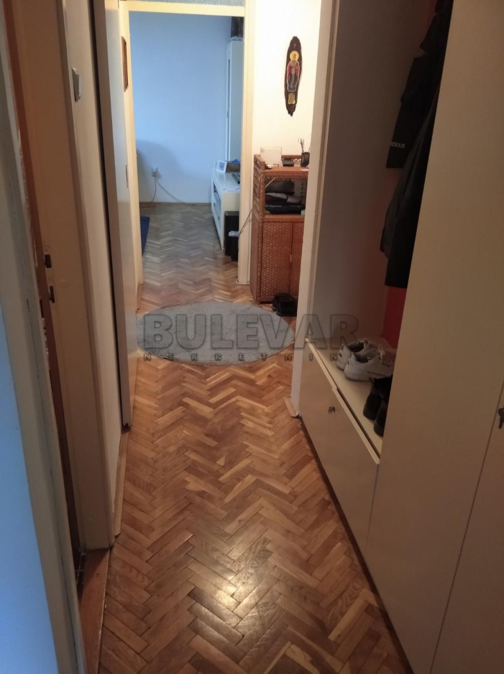 Slika 4 - Obrenovićeva, Četvorosoban stan na prodaju, 102m2, 210.000€