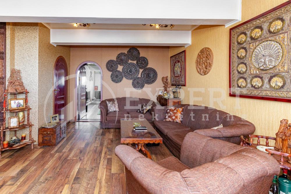 Glavna slika -Kralja Stefana Prvovenčanog, Četvorosoban stan na prodaju, 120m2, 250.000€