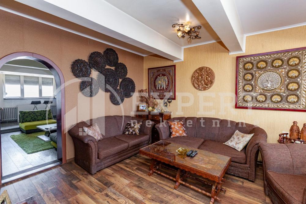 Slika 1 - Kralja Stefana Prvovenčanog, Četvorosoban stan na prodaju, 120m2, 250.000€