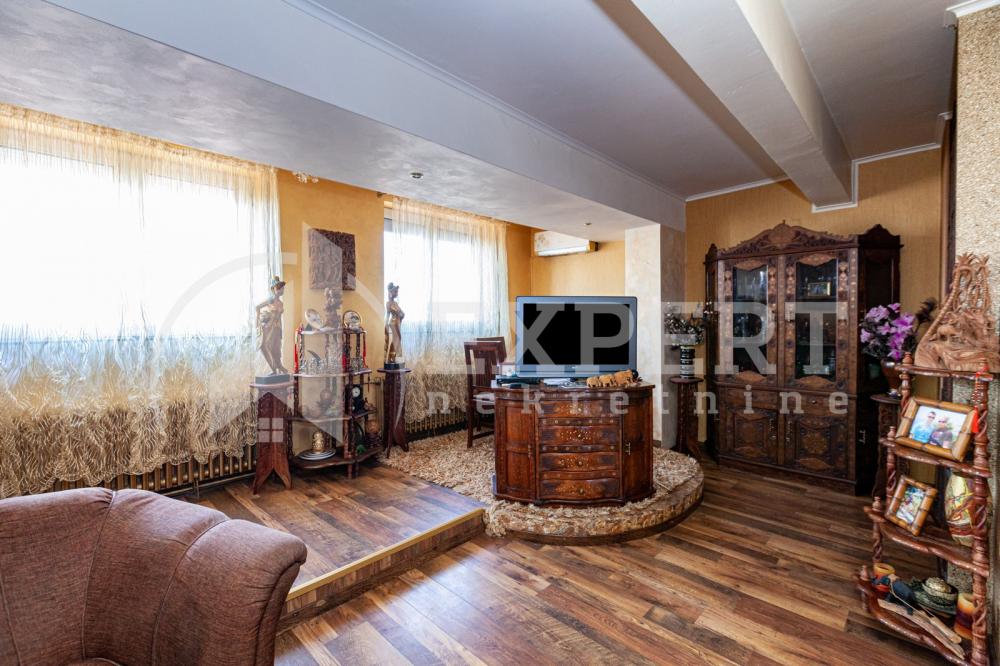 Slika 3 - Kralja Stefana Prvovenčanog, Četvorosoban stan na prodaju, 120m2, 250.000€