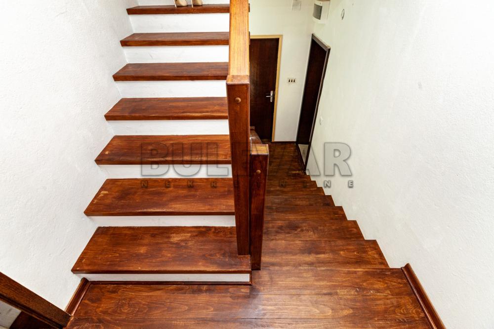 Slika 11 - Zdravke Vučković,  Kuća na prodaju, 350m2, 360.000€