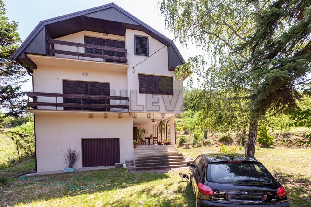 Slika 2 - Zdravke Vučković,  Kuća na prodaju, 350m2, 360.000€