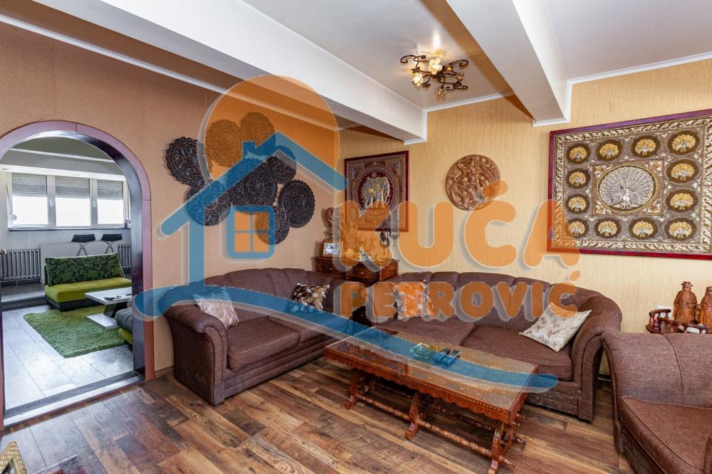 Slika 1 - Kralja Stefana Prvovenčanog, Četvorosoban stan na prodaju, 120m2, 250.000€