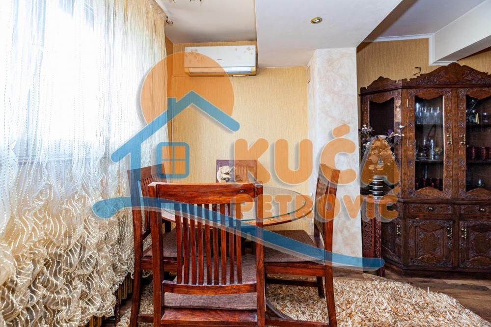 Slika 5 - Kralja Stefana Prvovenčanog, Četvorosoban stan na prodaju, 120m2, 250.000€