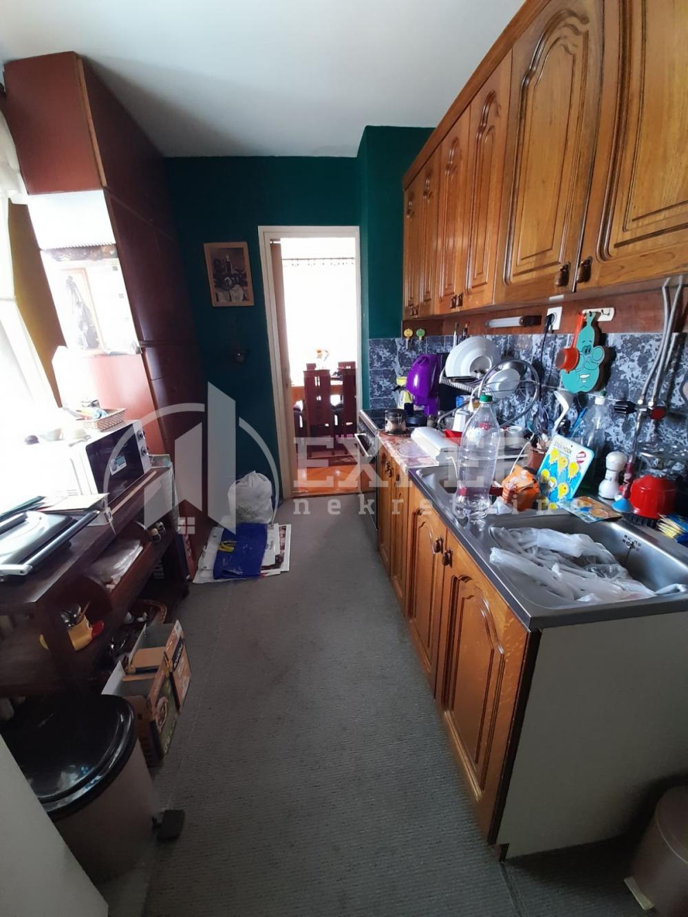 Slika 4 - Cara Dušana, Četvorosoban stan na prodaju, 92m2, 185.000€