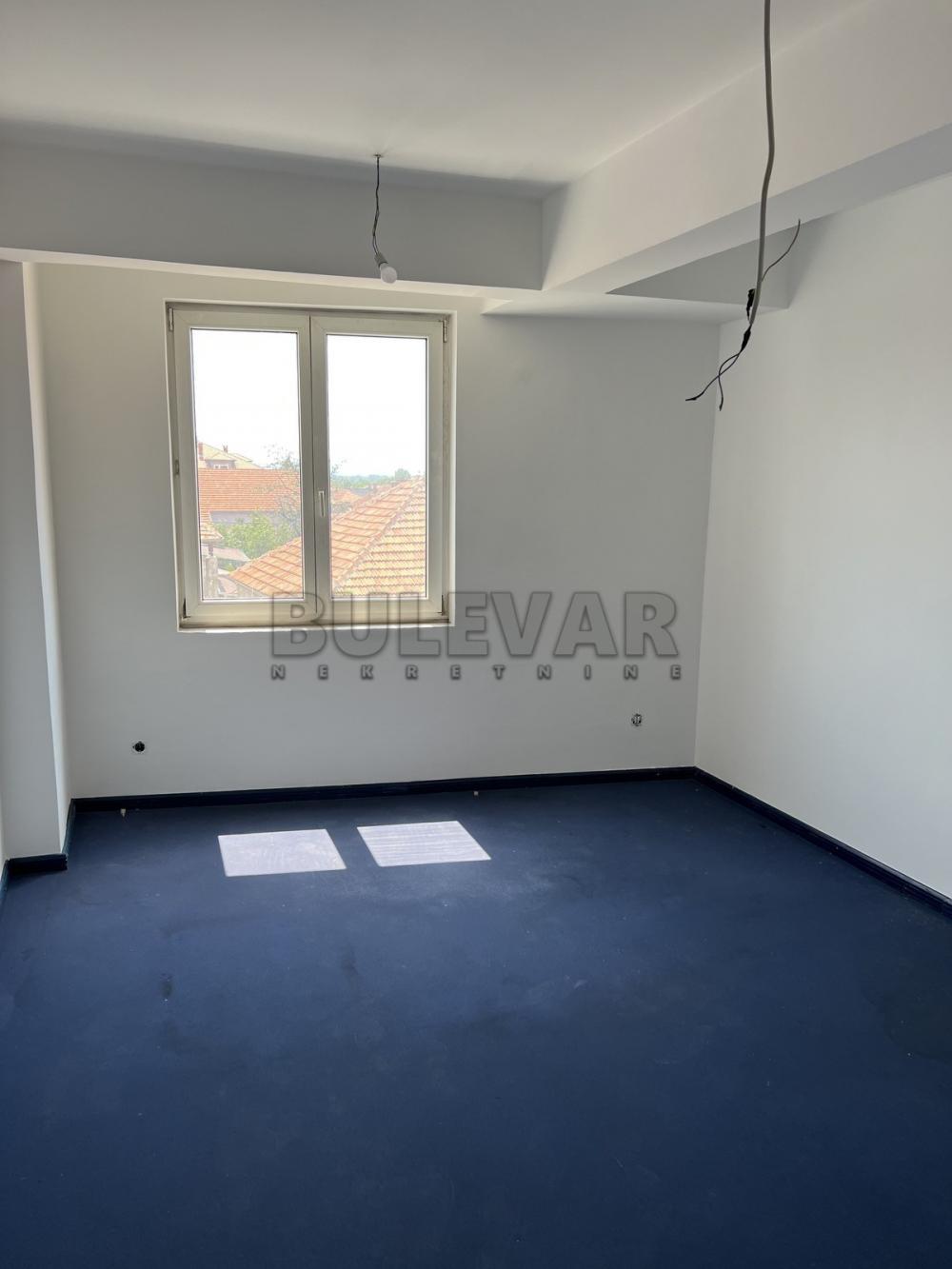 Glavna slika -Bulevar Nikole Tesle,  Lokal za izdavanje, 200m2, 1.200€