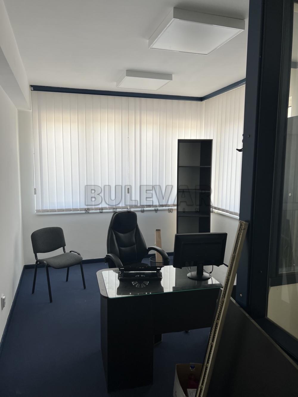 Slika 2 - Bulevar Nikole Tesle,  Lokal za izdavanje, 200m2, 1.200€