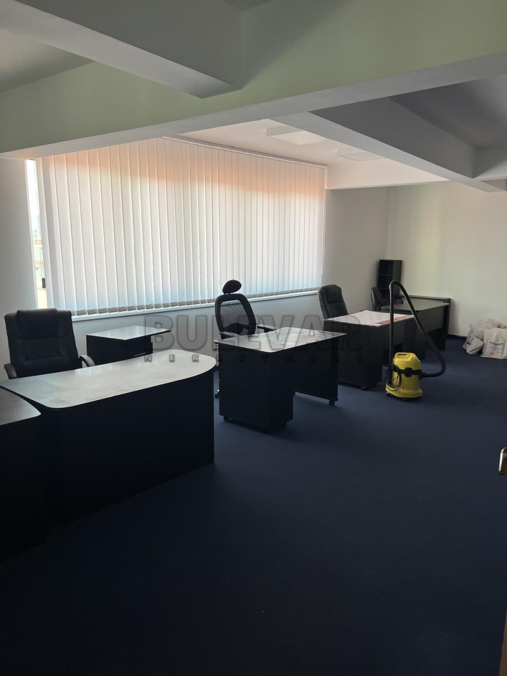 Slika 5 - Bulevar Nikole Tesle,  Lokal za izdavanje, 200m2, 1.200€