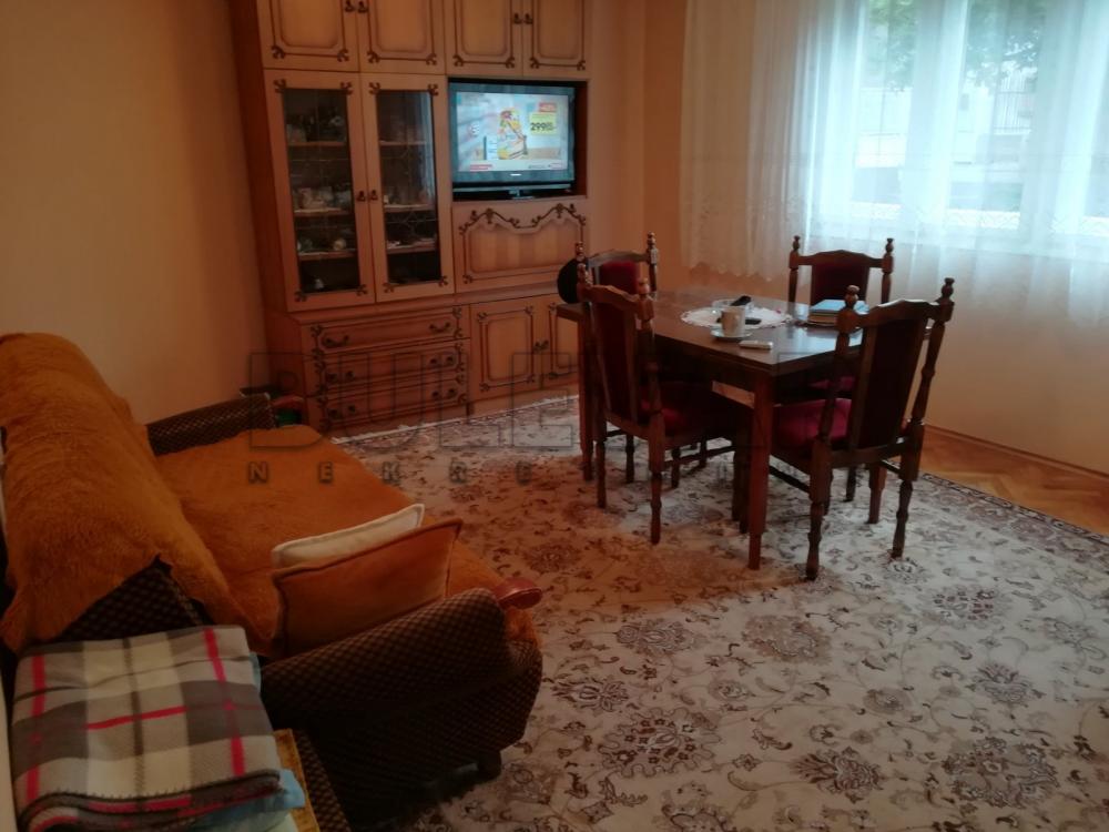 Slika 6 - Balkanska,  Kuća na prodaju, 220m2, 95.000€