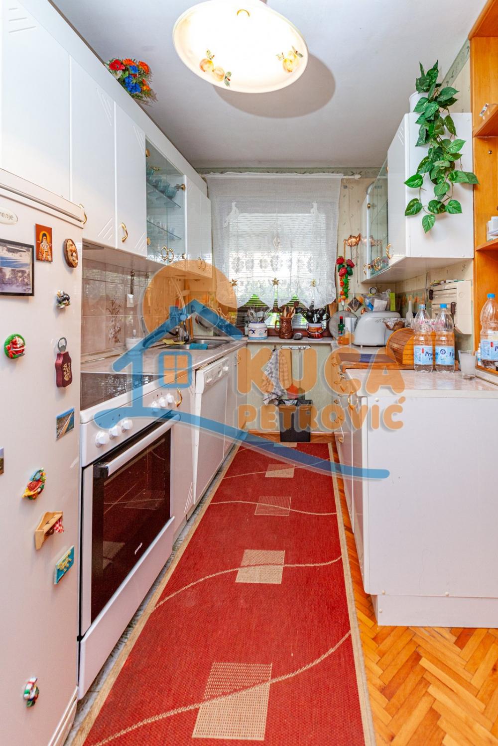 Slika 10 - Krfska,  Kuća na prodaju, 560m2, 460.000€