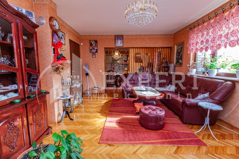 Slika 7 - Krfska,  Kuća na prodaju, 560m2, 460.000€