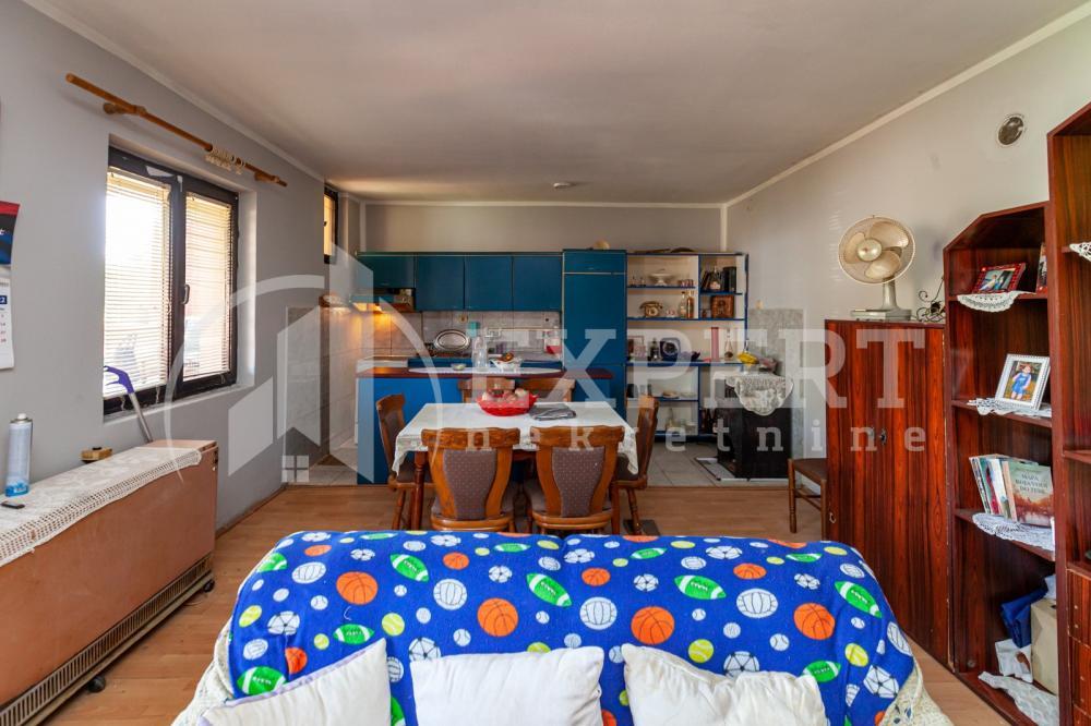 Glavna slika -Donje Vlase,  Kuća na prodaju, 200m2, 111.499€