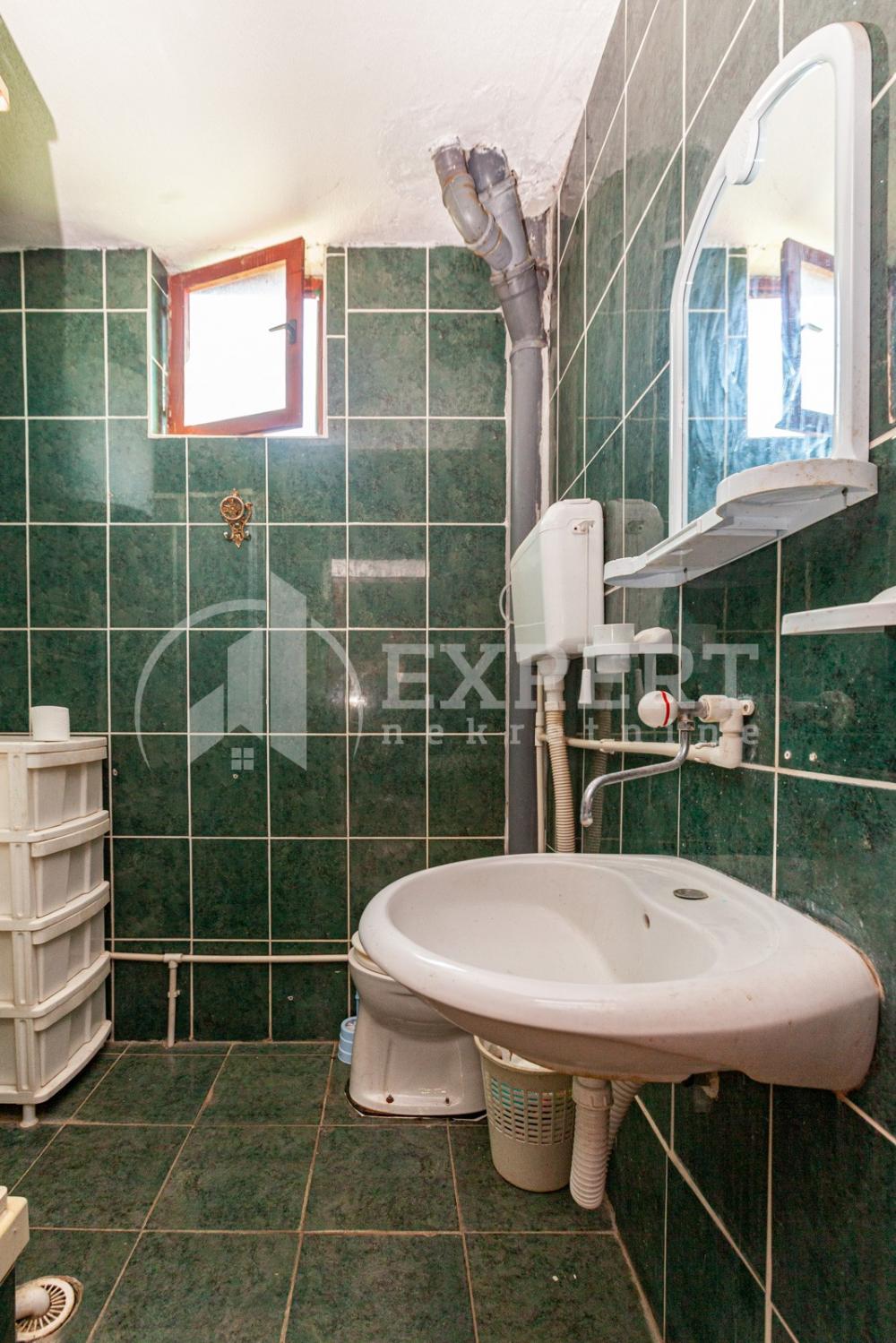 Slika 5 - Donje Vlase,  Kuća na prodaju, 200m2, 111.499€