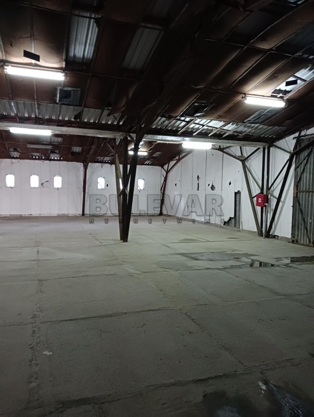 Slika 4 - Bulevar svetog cara,  Lokal za izdavanje, 1420m2, 3.550€