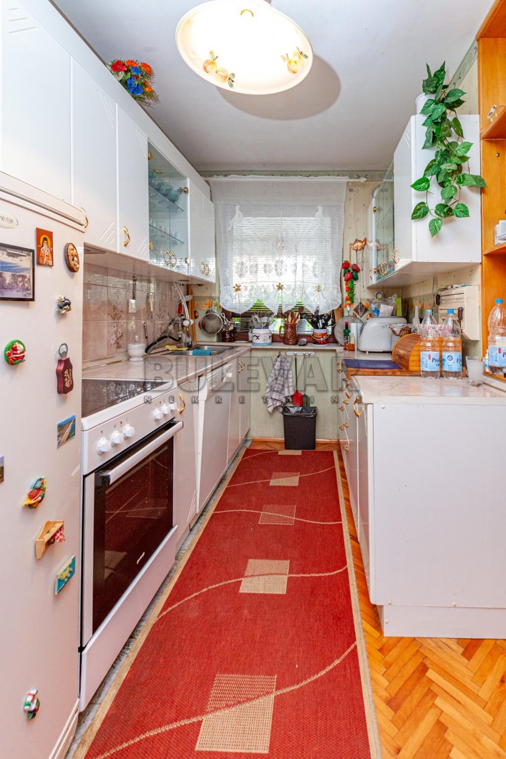 Slika 10 - Krfska,  Kuća na prodaju, 560m2, 460.000€