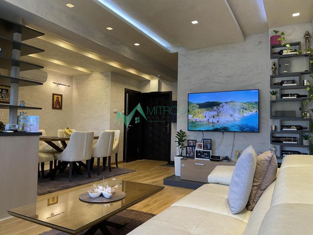 Glavna slika -Četvorosoban stan na prodaju, 105m2, 247.200€