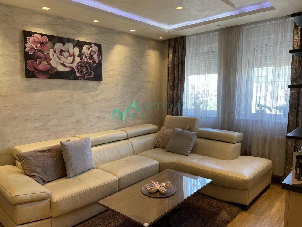 Slika 1 - Četvorosoban stan na prodaju, 105m2, 247.200€