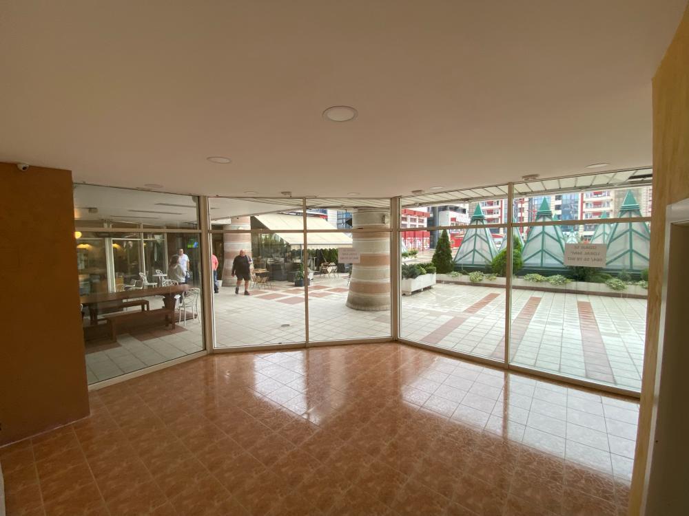 Glavna slika - Lokal za izdavanje, 74m2, 800€