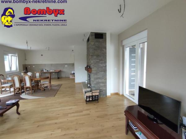 Slika 9 -  Kuća na prodaju, 300m2, 1.270.000€